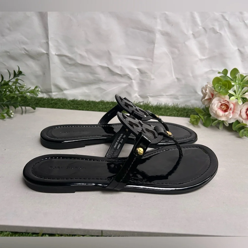 Tory Burch Miller Patent Leather Thong Sandals black size 7.5 gently worn
